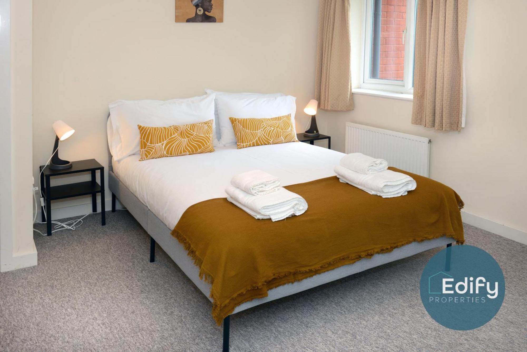 City Centre Townhouse, Sleeps 8, Free Parking Southampton Zewnętrze zdjęcie